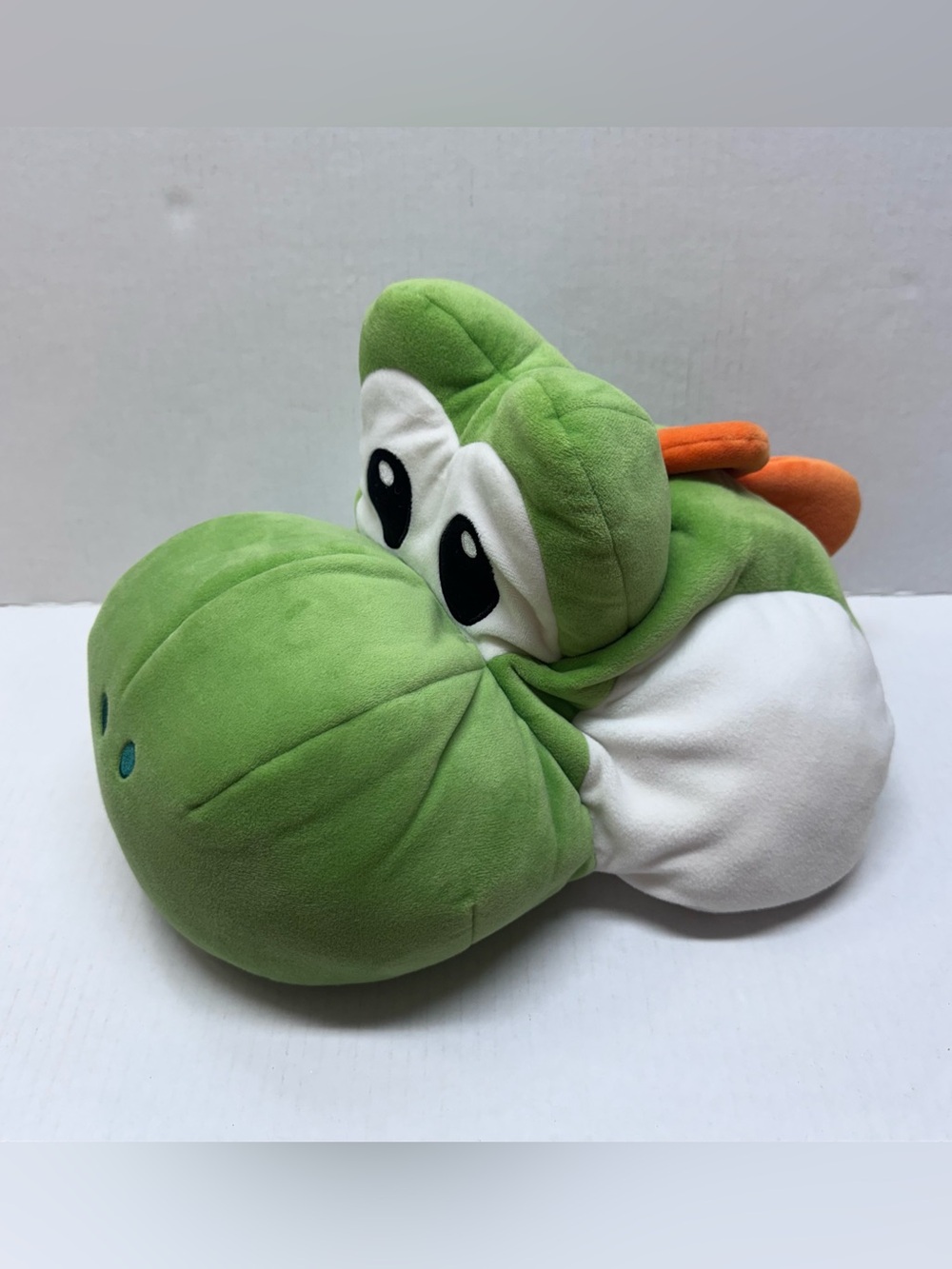 Super Nintendo World Yoshi Plush Hat Universal Studios Green